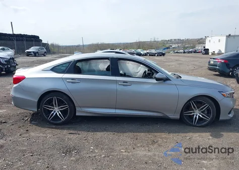2022 Honda Accord Touring from USA, damaged, VIN 1HGCV2F95NA013734